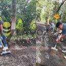 | Alcalde Jesús Olivares y Mtra. Aridai Olivares participan en labores de bacheo en acceso a Citlaltépetl