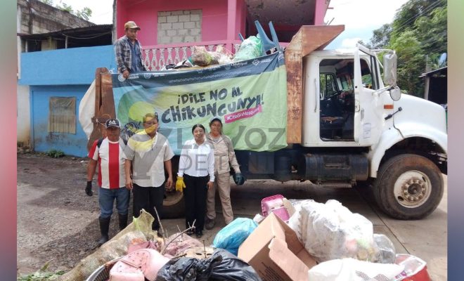 Ampliar imagen al hacer click Gobierno de Citlaltépetl fortalece la prevención sanitaria con jornada de descacharrización