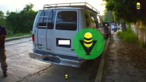 Choque sobre la Avenida Revolución deja daños materiales mínimos 