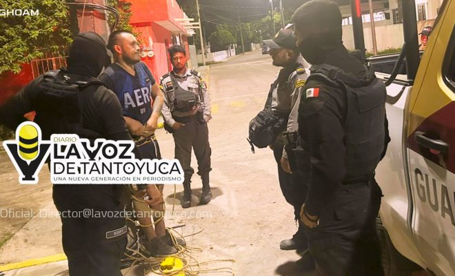 Vecinos amarran y entregan a presunto delincuente a las autoridades