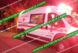 Pareja se accidenta en su moto