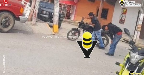 Motociclista resulta con golpes menores tras derrapar en Benito Juárez