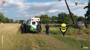 Mujer muere en accidente carretero; viajaba con dos menores 