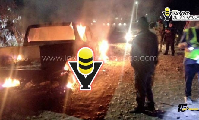 Camioneta termina completamente calcinada por corto circuito, en El Higo