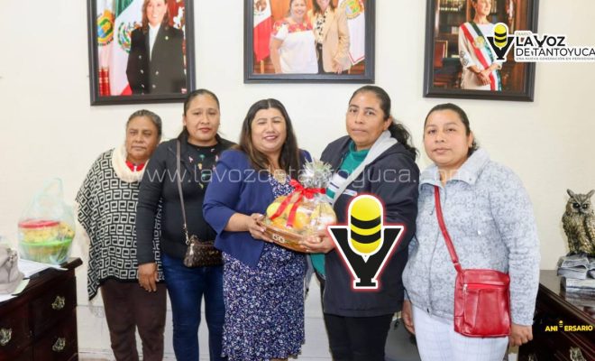 photo_4913789414283086741_y