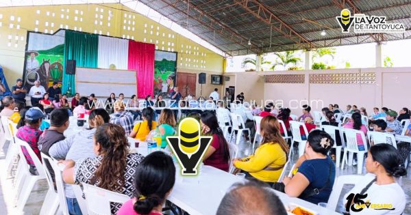 Alcalde Obed Melgoza se reúne con comerciantes para fortalecer el desarrollo económico en el municipio