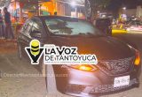 Operador de autobús provoca percance vial
