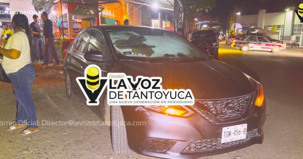 Operador de autobús provoca percance vial