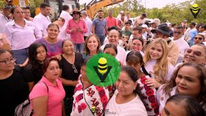Rocío Nahle da banderazo a pavimentación del tramo Platón Sánchez - Huejutla de Reyes