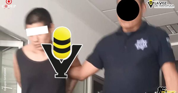 Detienen a hombre que portaba un arma y drogas en Atlapexco