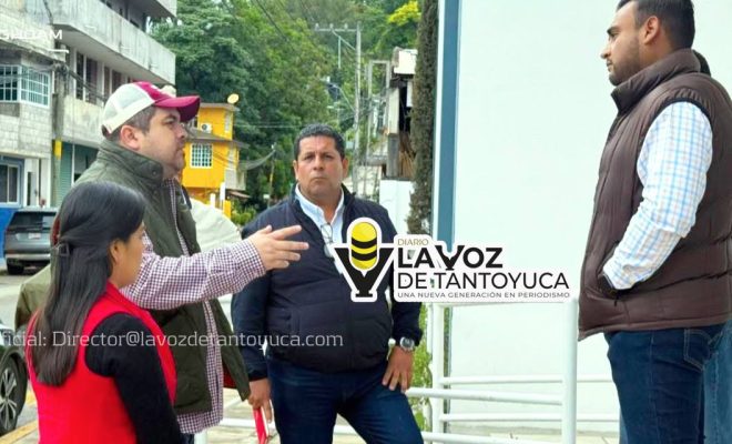 Roberto San Román realiza recorrido por áreas del Ayuntamiento de Tantoyuca