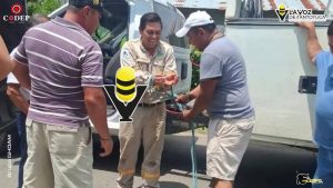 Retienen a trabajadores de CFE y bloquean carretera en Coacuilco por fallas eléctricas 