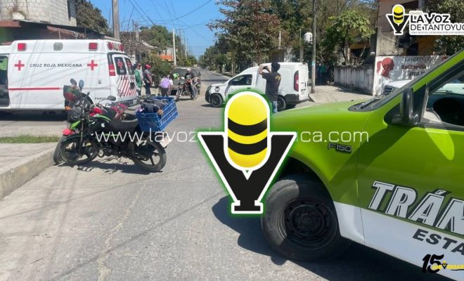 Motociclista resulta lesionada tras chocar contra camioneta, en Pánuco