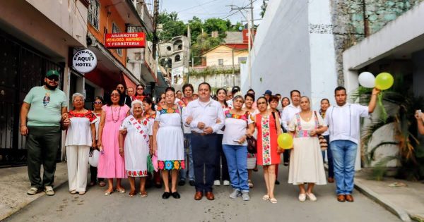 Chicontepec celebra a sus adultos mayores con desfile y actividades especiales