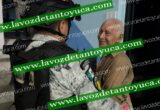 Auxilian a abuelito desorientado