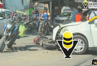 Motociclista resulta lesionado tras ser embestido por un taxi en Huejutla