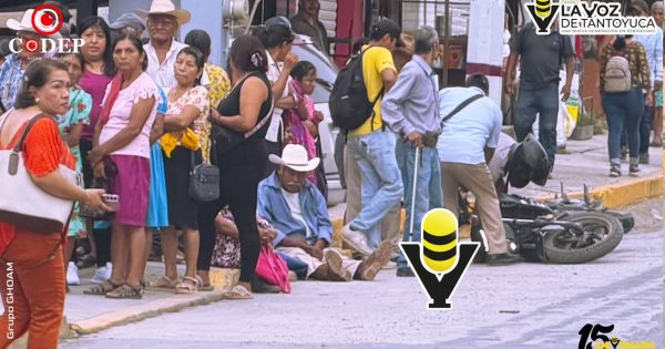 Motociclista y acompañante resultan con lesiones mínimas tras aparatosa caída