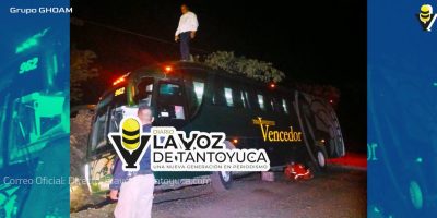 Autobús Vencedor a punto estuvo de volcar en la México - Tampico