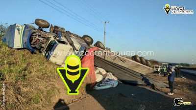 Falla mecánica causa volcadura de tráiler en Autopista Cardel - Veracruz