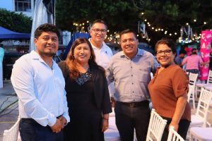 Alcaldesa de Chicontepec refrenda lazos de amistad durante las Fiestas de Corpus Christi en Citlaltépetl