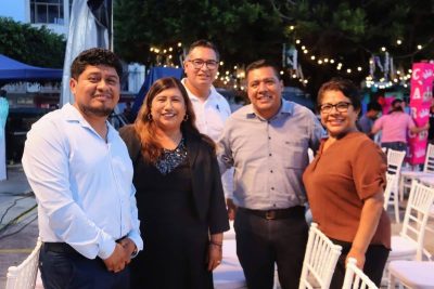 Alcaldesa de Chicontepec refrenda lazos de amistad durante las Fiestas de Corpus Christi en Citlaltépetl