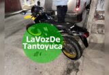 Motociclista choca contra vehículo estacionado