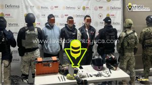 Detienen a tres en flagrancia y  aseguran objetos en operativo de cateo con fuerzas federales y estatales en Xalapa