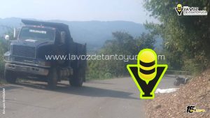 Muere hombre en choque entre camión y cuatrimoto, en Huautla