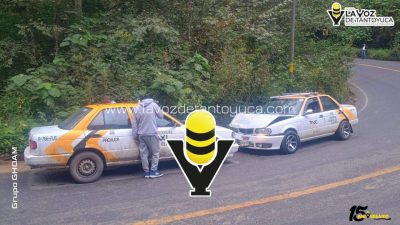 Choque entre taxis en la México - Tampico deja solo daños materiales