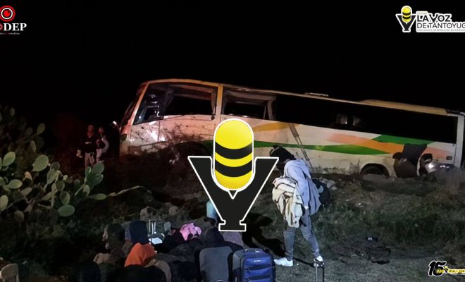 Camioneta se queda sin frenos y provoca tragedia; cuatro personas pierden la vida en Tolantongo