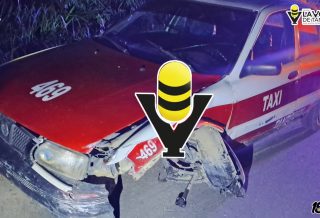 Taxi es localizado abandonado tras accidente en Tantoyuca