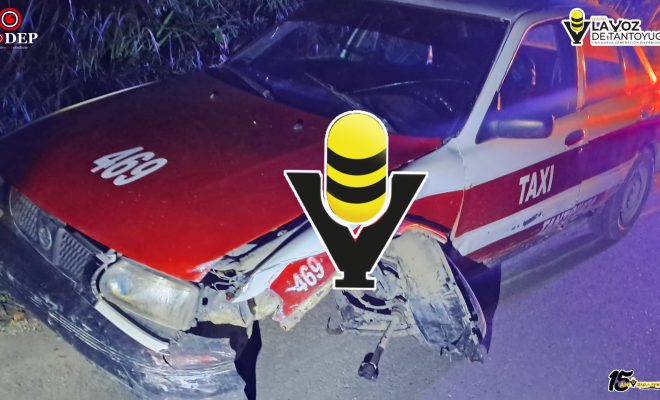 Taxi es localizado abandonado tras accidente en Tantoyuca
