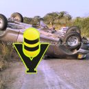 Vuelca camioneta en la Alazán - Canoas, en Tempoal