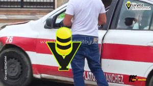 Menor resulta seriamente lesionado en choque; taxista involucrado 