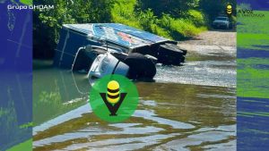 Un camión se fue al río; conductor resultó ileso 