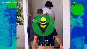 Detienen a joven que difundía fotos íntimas de mujeres en grupos de WhatsApp 