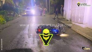 Motociclista derrapa y resulta seriamente lesionado en la Colonia Santa Fe