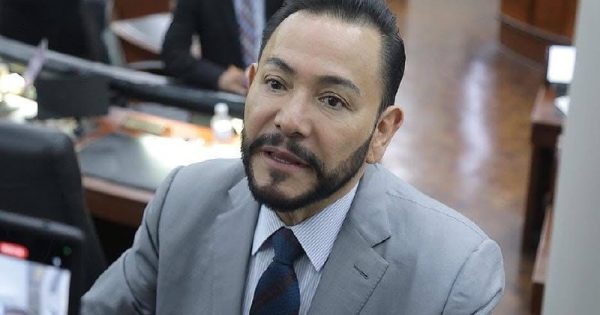 Diputado Héctor Serrano atenta contra la libertad de prensa al denunciar a periodista en San Luis Potosí