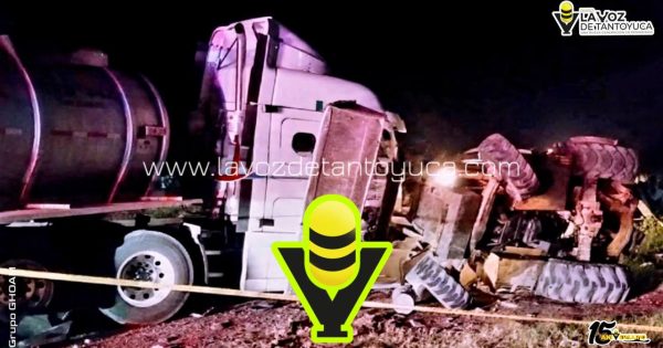 Pipa embiste tractor y mata a dos, en la Tuxpan - Tampico