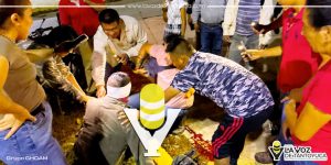 Auxilian a hombre tras accidente de moto, en Tempoal 