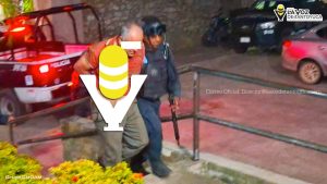 Detienen a taxista por violencia familiar en Tepatlan Grande