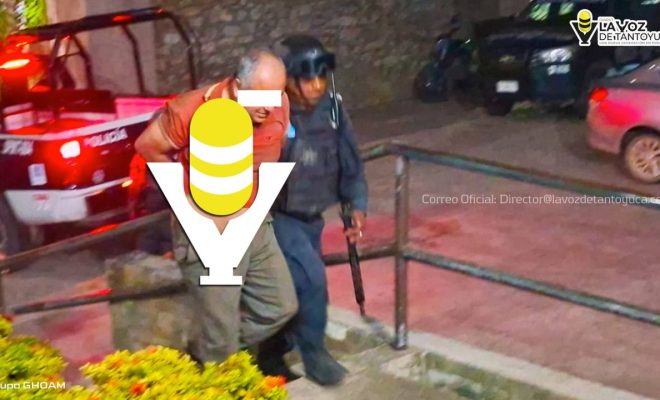 Detienen a taxista por violencia familiar en Tepatlan Grande