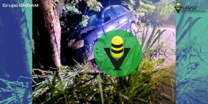 Pastor choca y es detenido por andar orinando en la vía pública en Coatzintla