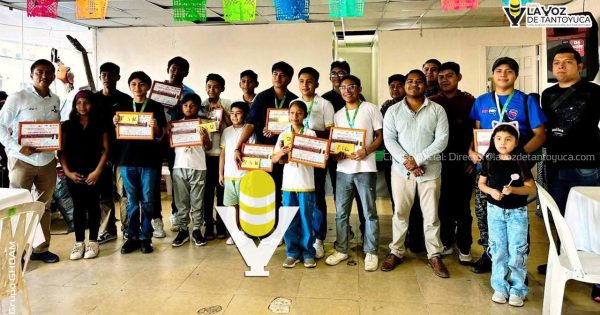 Entrega Ayuntamiento obra de Drenaje Pluvial en Secundaria General "Lázaro Cárdenas del Río"