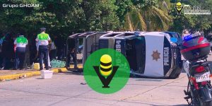 Chocan y vuelcan imprudentes policías estatales