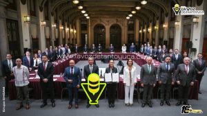 Gasolineros se reúnen con Sheinbaum para fijar precio máximo de gasolina en $24.00 por litro  