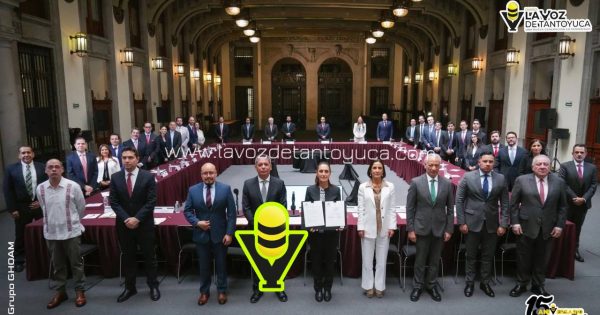 Gasolineros se reúnen con Sheinbaum para fijar precio máximo de gasolina en $24.00 por litro