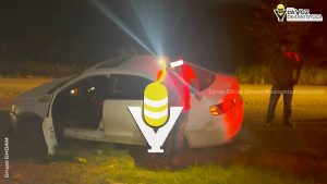 Ebrio pierde el control de su vehículo y termina en una cuneta, en Tantoyuca