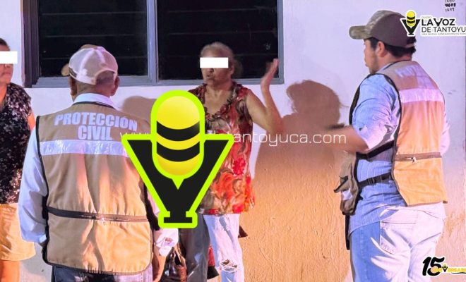 Auxilian a mujer tras ser presuntamente abandonada por un taxista