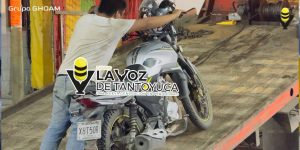 Moto al corralón; la dejaron estacionada en un lugar prohibido 